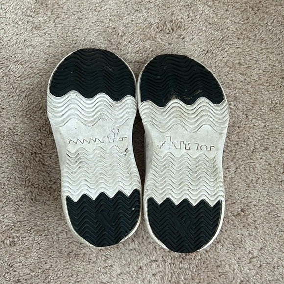 Vessi Waterproof Sneakers - Picture 4 of 5